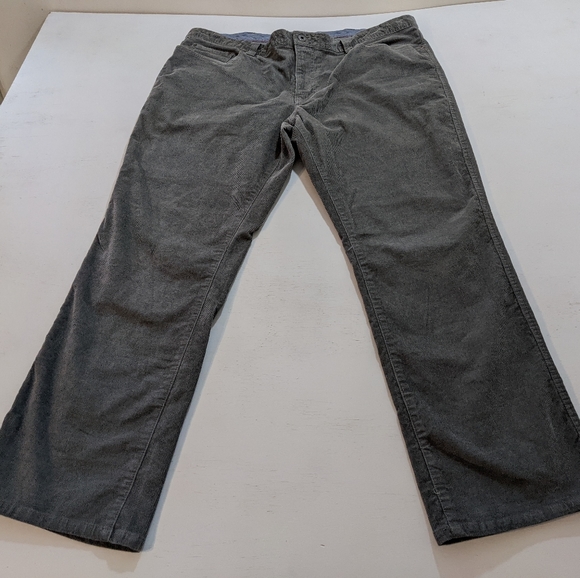 LL Bean Gray Standard Fit Corduroy Pants Mens Size 40x30. - Picture 1 of 4